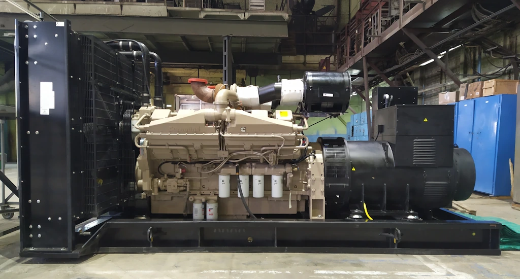 Дизельный генератор Cummins 0.4кВ открытое исполнение